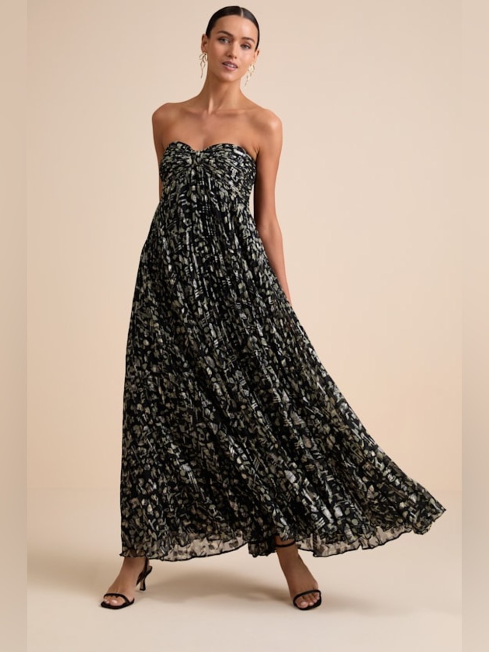LULU’S Lynwen Black Abstract Pleated Strapless Maxi Dress - Picture 2 of 6